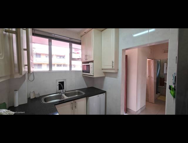 1.5 BEDROOM APARTMENT FOR SALE IN OVERPORT